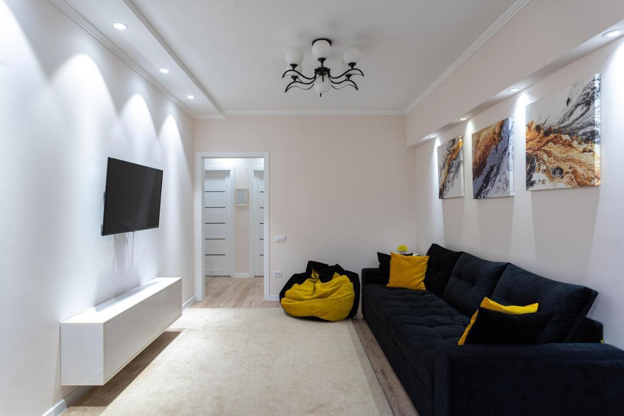Senate Square Apartment Ташкент Экстерьер фото